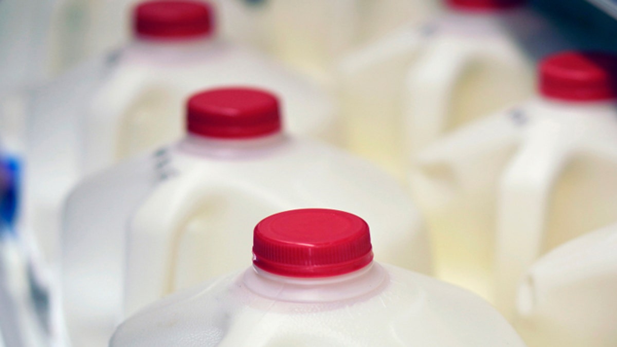 What's the Best Milk for Kids? (Dairy vs. Alternatives)