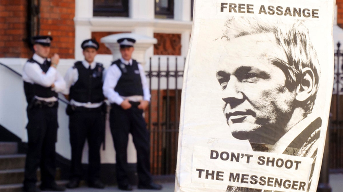 26dca030-Britain WikiLeaks Assange