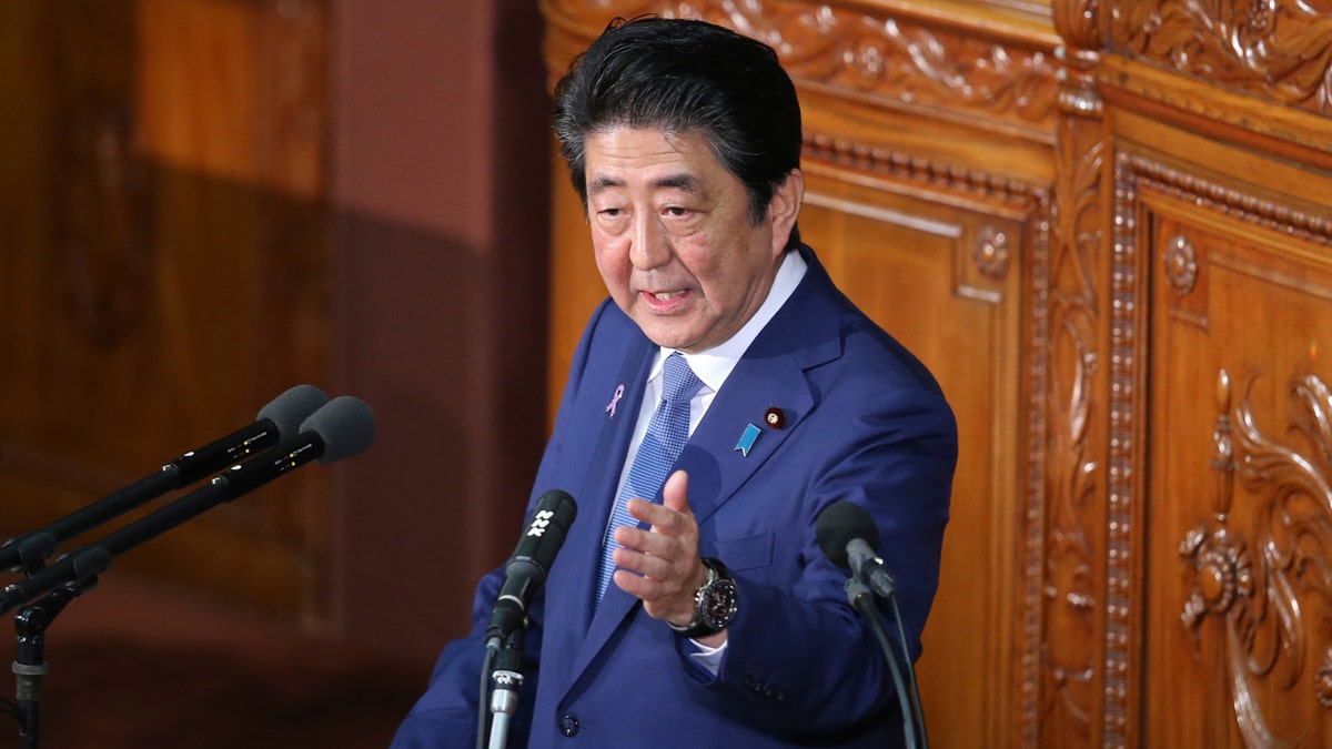 Shinzo Abe with Parliament