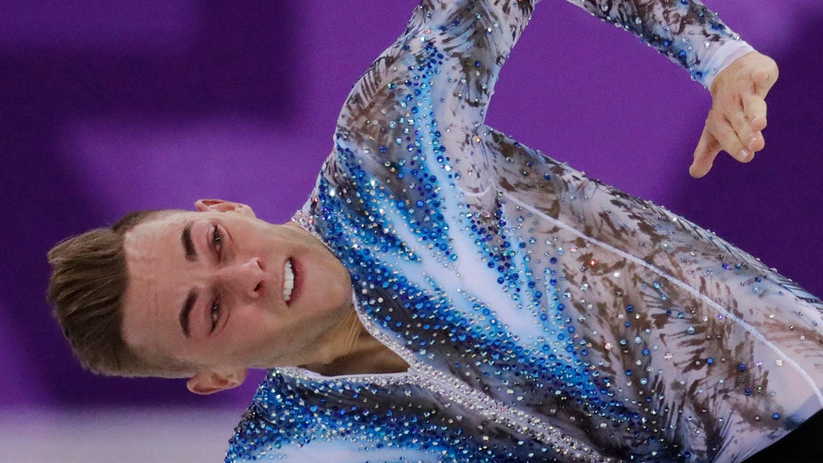 adam rippon 3