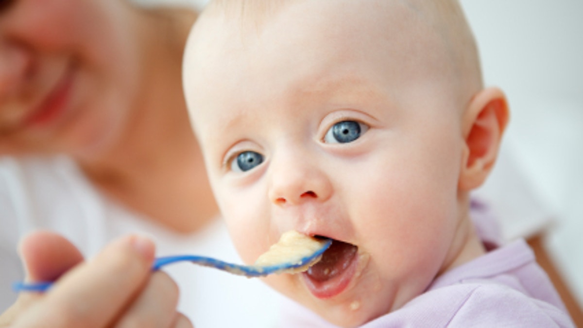 Feeding store babies cereal