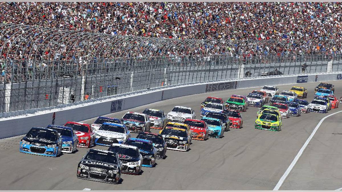 Kolom: Setelah 2 balapan, terlalu dini untuk mengetahui apakah paket peraturan 2015 akan lebih baik untuk NASCAR