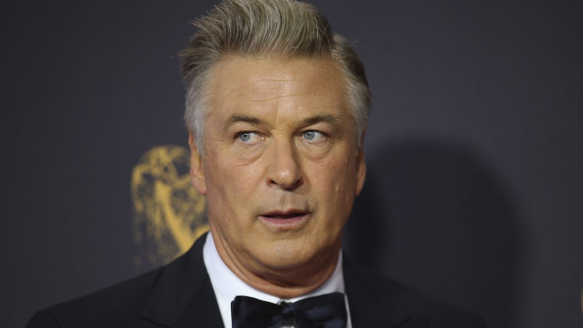 69th Primetime Emmy Awards â Arrivals â Los Angeles, California, U.S., 17/09/2017 - Alec Baldwin. REUTERS/Mike Blake - HP1ED9H1UF0TI