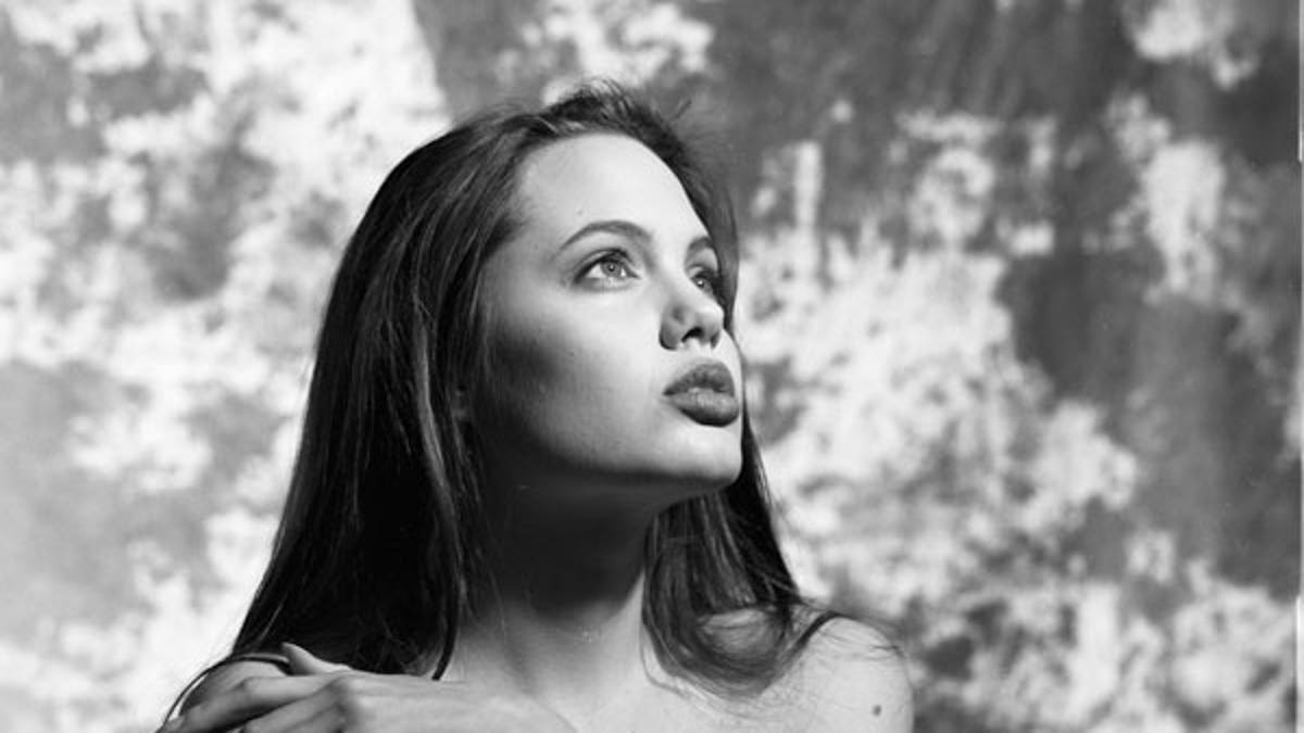 Angelina Jolie teenage modeling photos surface Star poses in