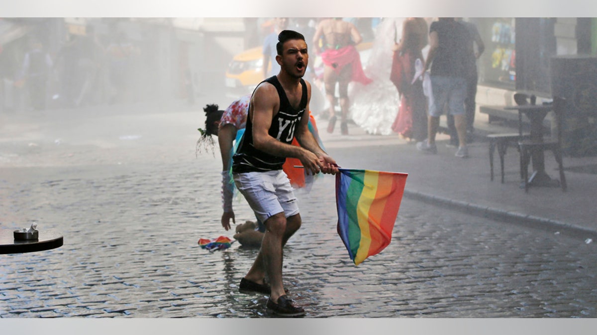 Aktivis LGBT dilarang berkumpul di Istanbul