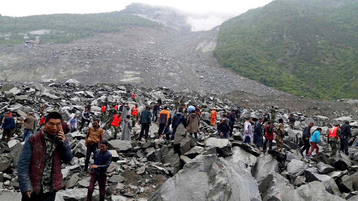 d9218dc3-China landslide