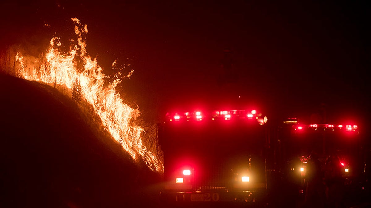 f512456d-yosemite fire