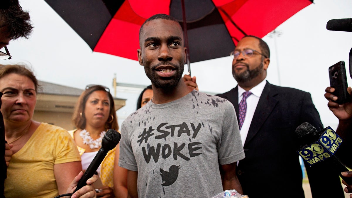 8e5b42aa-deray mckesson