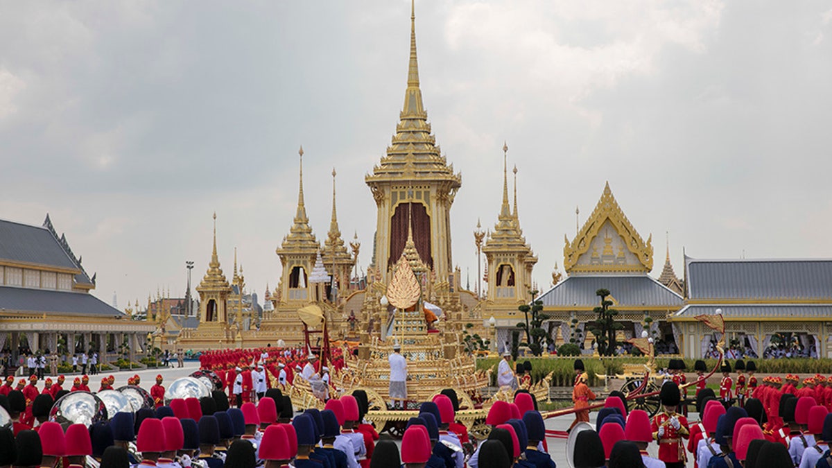 41cf0e7f-thai funeral