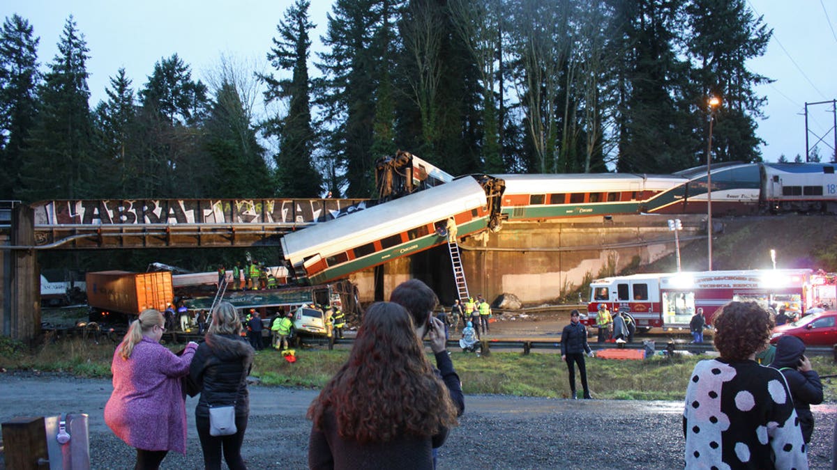 ap amtrak train