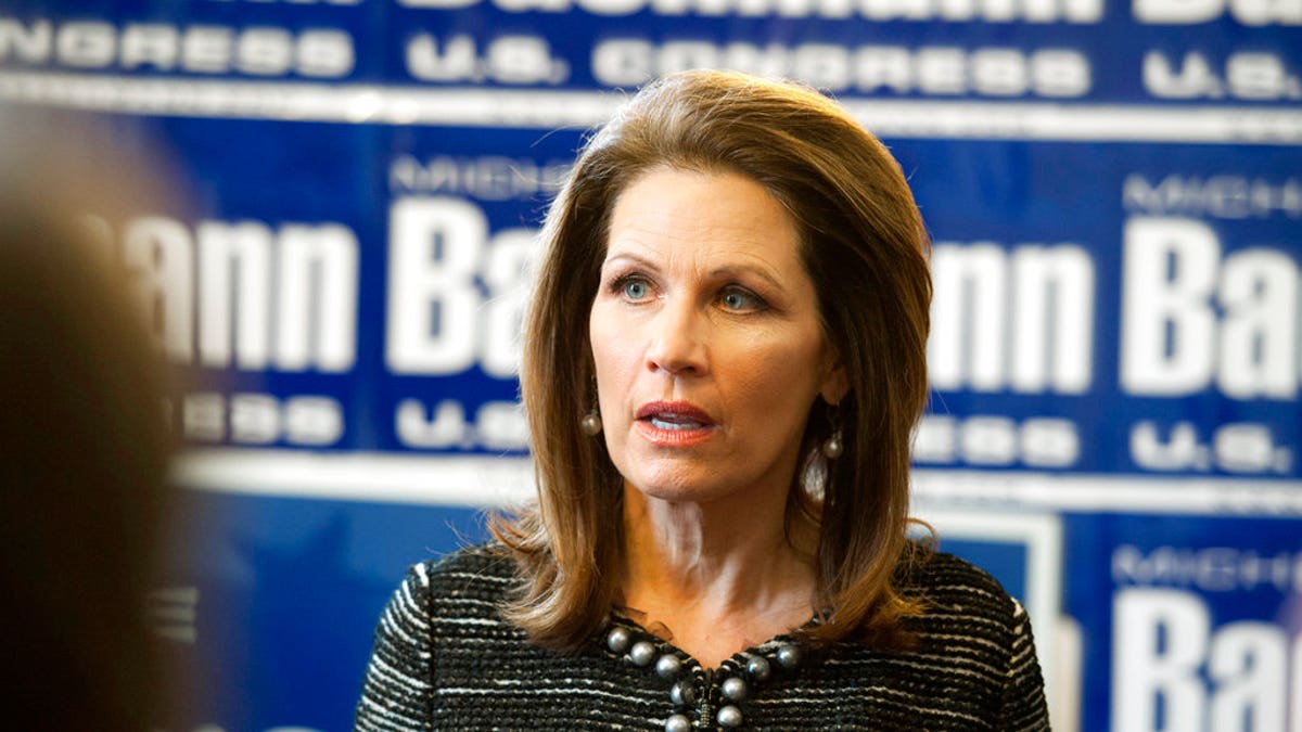 Michele Bachmann says she s considering running for Al Franken s