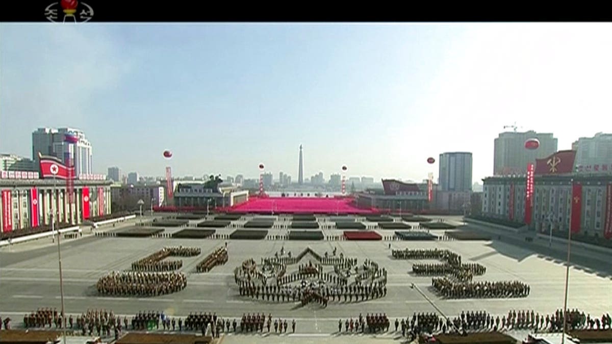 kim jong un military parade