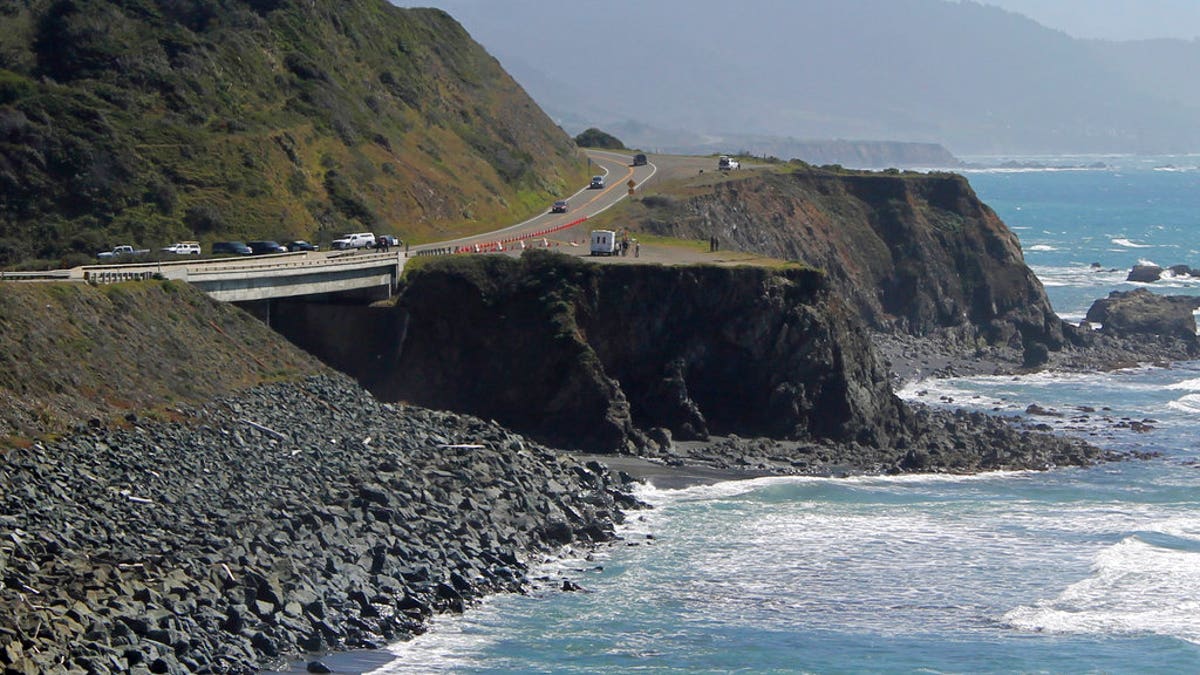 Pacific Coast Highway crash