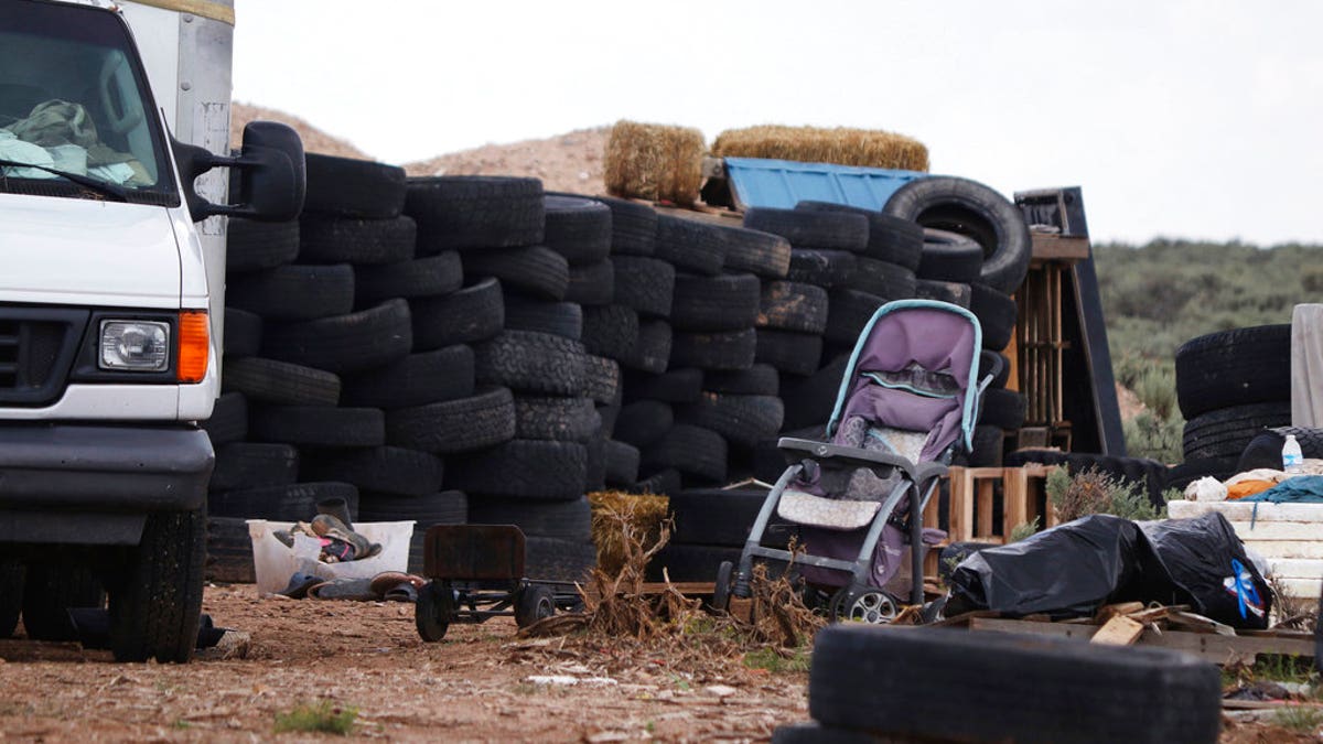 f984b1be-new mexico compound