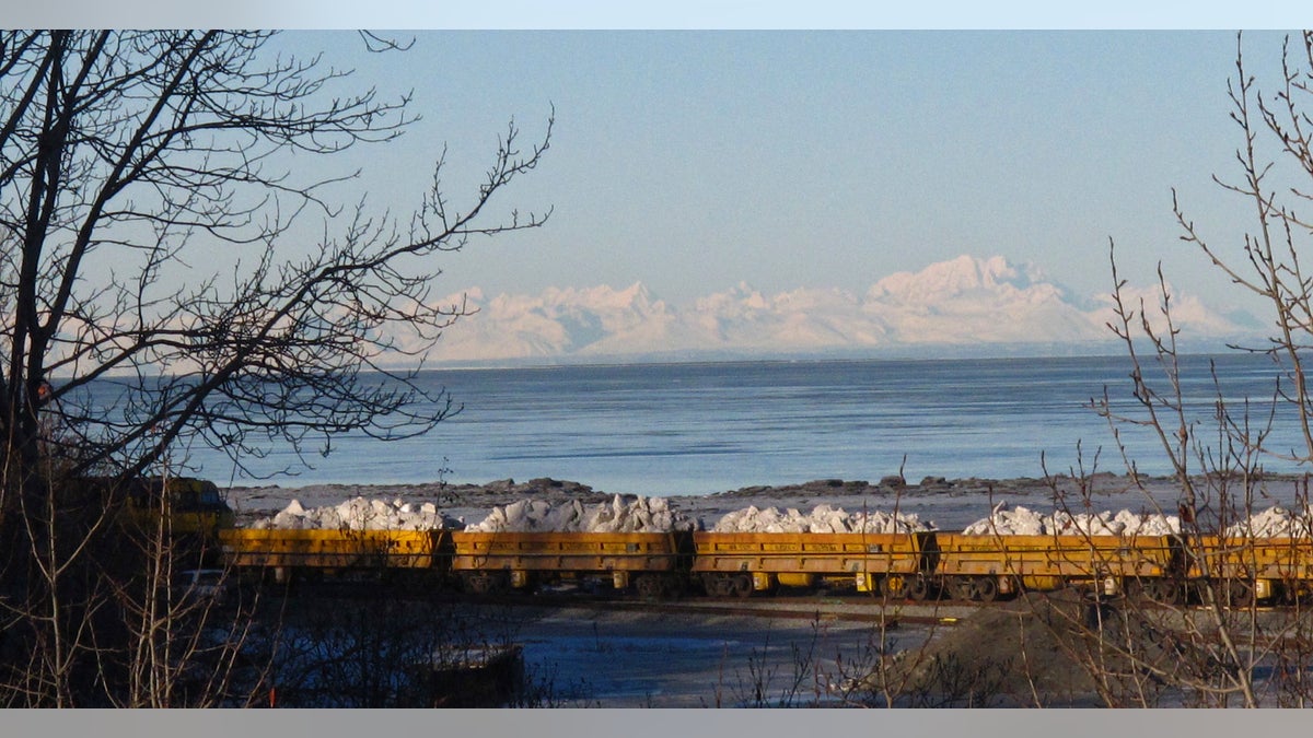 iditarod snow 34B
