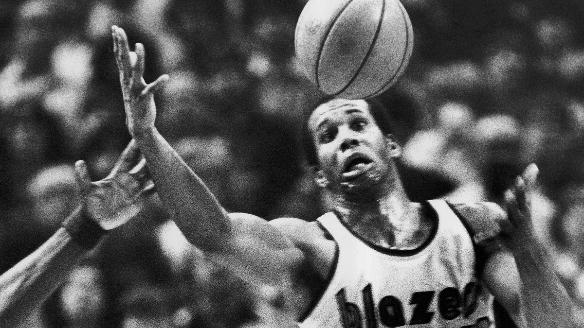 kermit washington 525