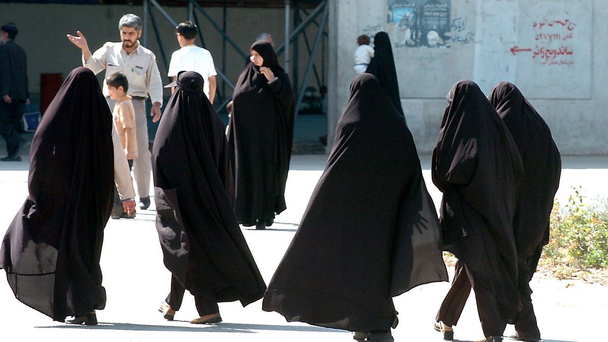 Iran - Women in Tehran