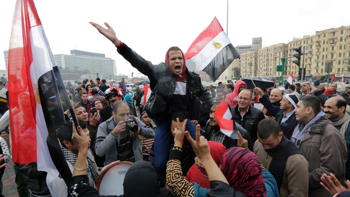 cairo protest 125