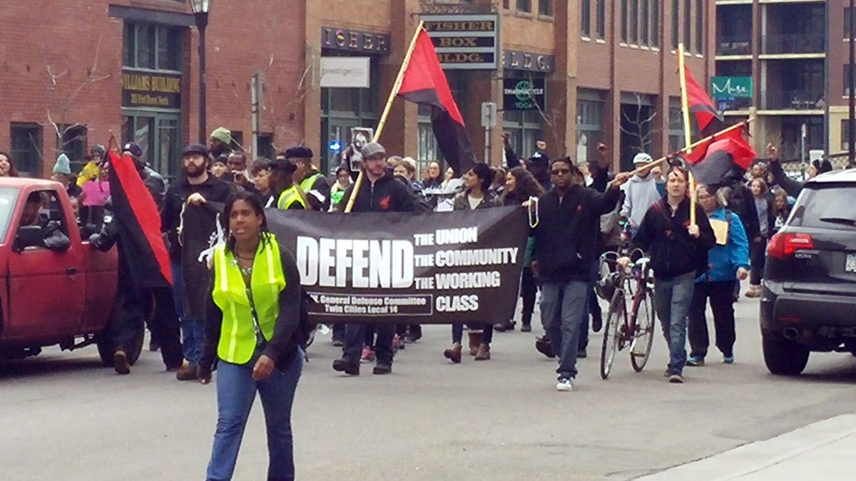 jamar clark protest 330