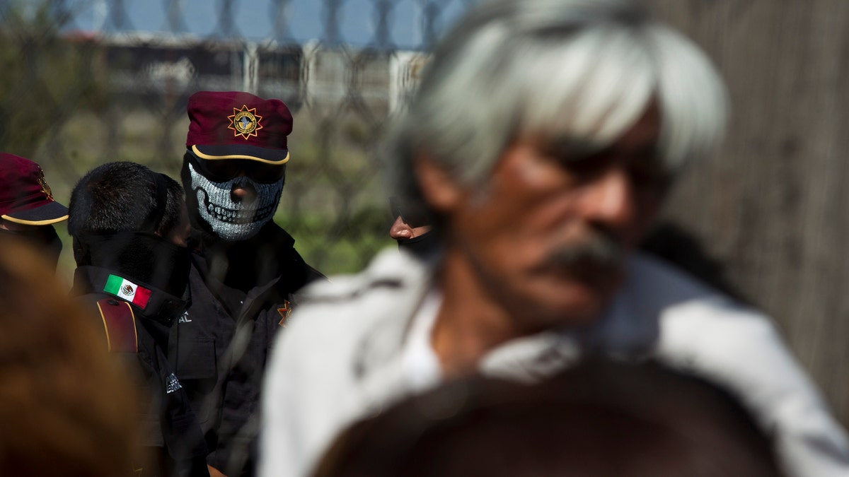 acc0042e-APTOPIX Mexico Prison Riot