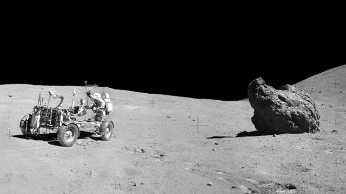 Apollo 16 astronauts found alien ship, psychics say