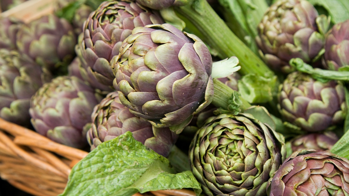 artichokes large istock