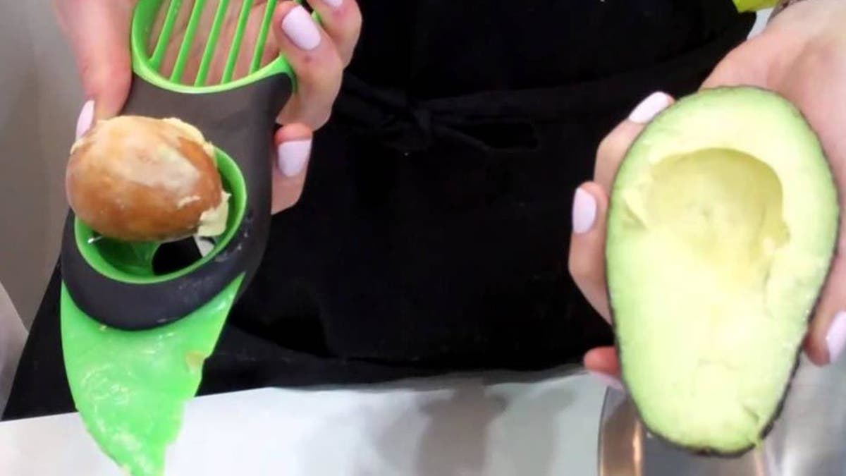 avocado slicer