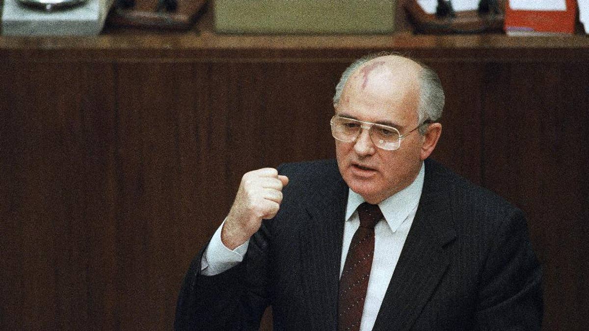 FILE - In this Jan. 14, 1991 file photo, Soviet President Mikhail Gorbachev says in Moscow that a local military commander ordered the use of force in the breakaway republic of Lithuania, where an assault by Soviet troops on Jan. 13, 1991 claimed 14 lives. On Monday, Oct. 17, 2016, a Lithuanian court has called on Gorbachev to testify in a mass trial related to the 1991 crackdown on the country’s independence movement. (AP Photo/Boris Yurchenko, File)