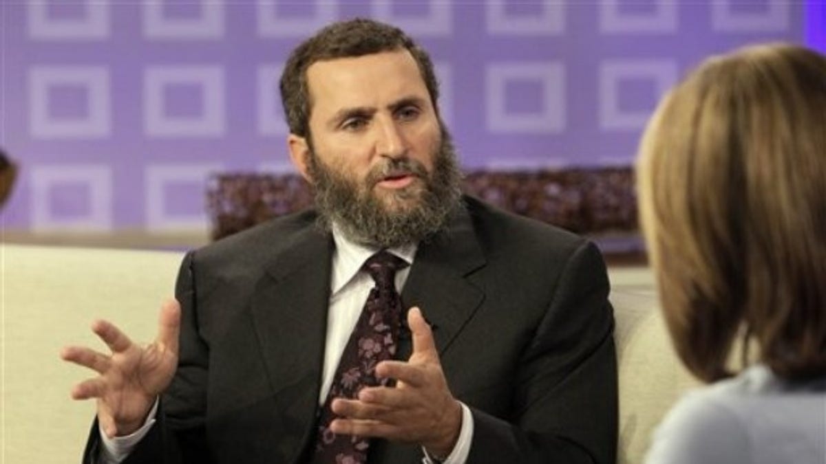 Rabbi Shmuley Boteach is interviewed by NBC "Today" television program co-host Meredith Vieira in New York Tuesday, Sept. 29, 2009 (AP Photo/Richard Drew)