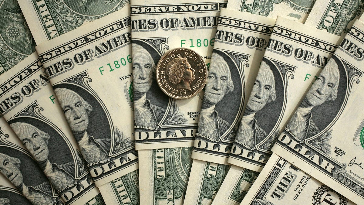 73897528CF003_UK_Pound_Rise