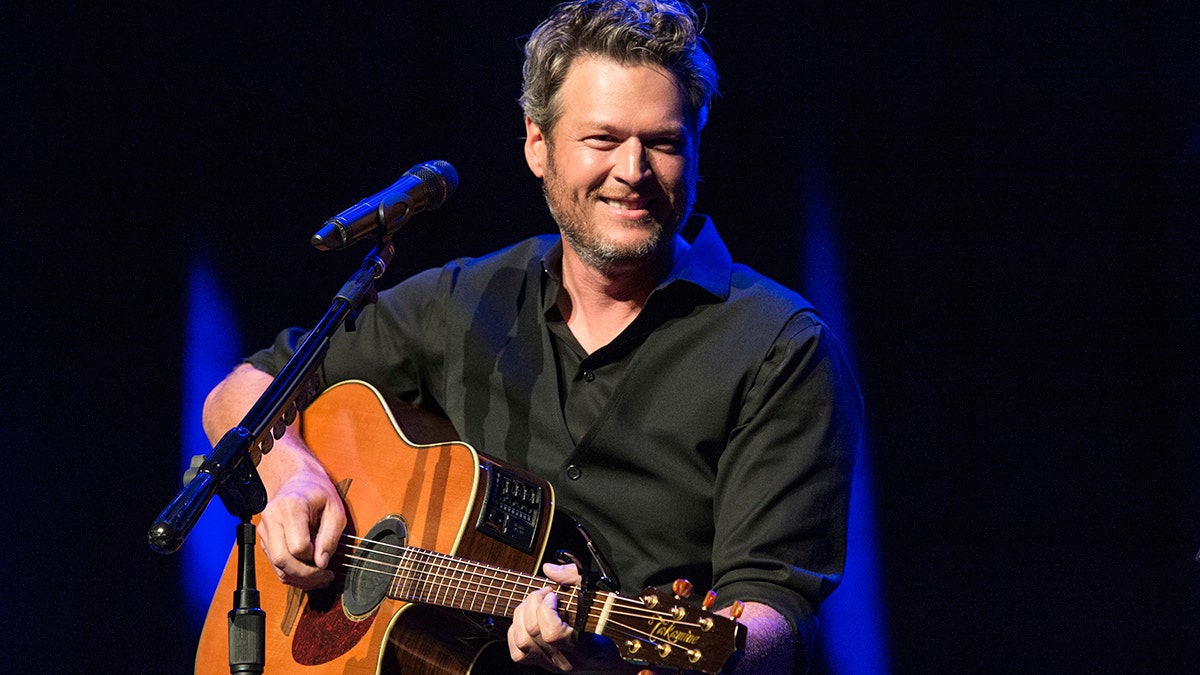 Blake Shelton performing at the 12th Annual Stars for Second Harvest Benefit at Ryman Auditorium in Nashville, Tenn. 