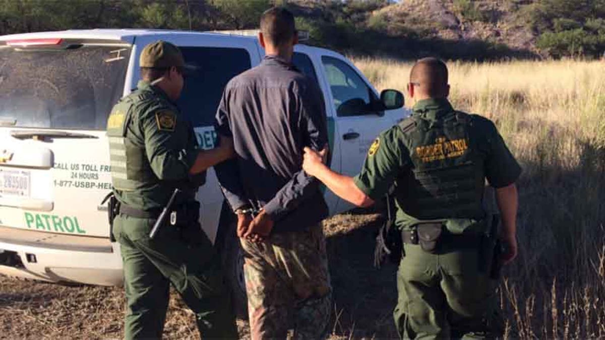 border patrol arrest AZ