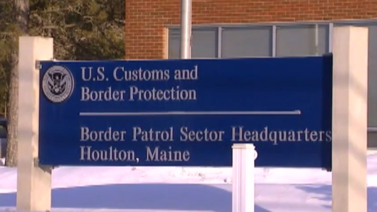 border patrol immigrant checks 2