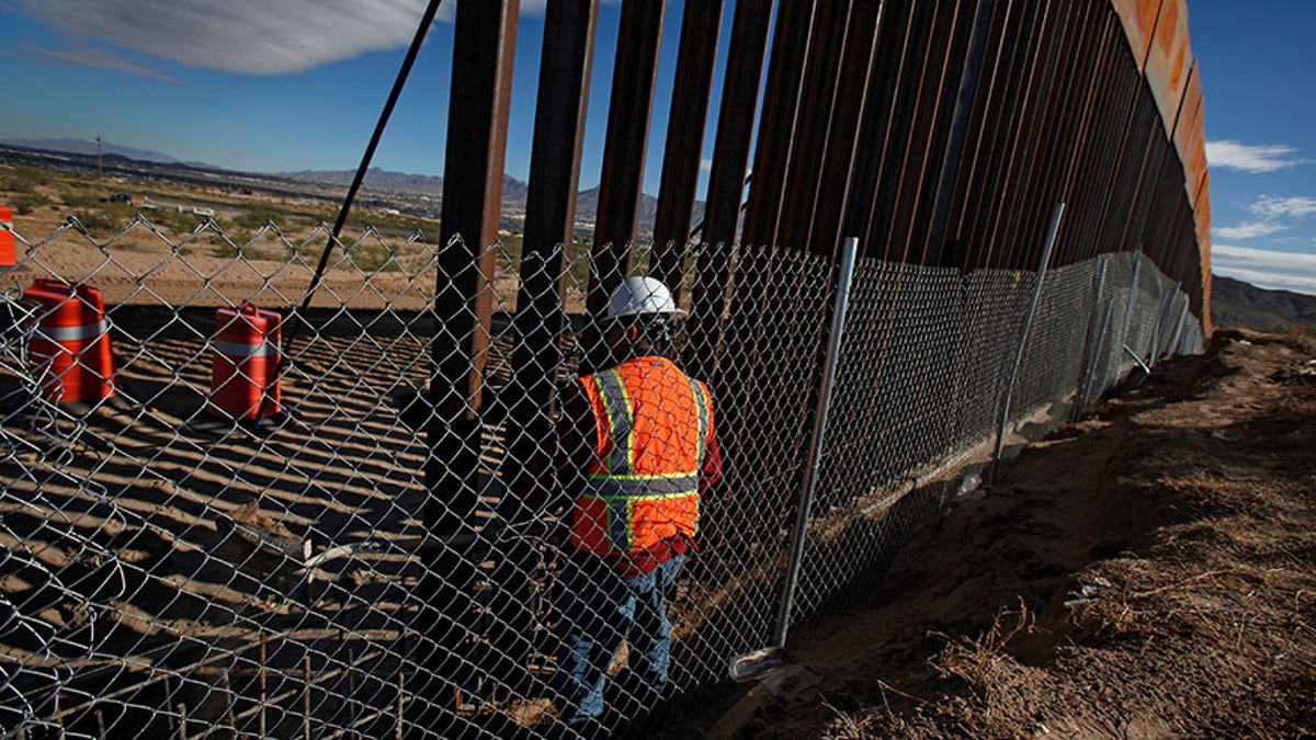border wall worker