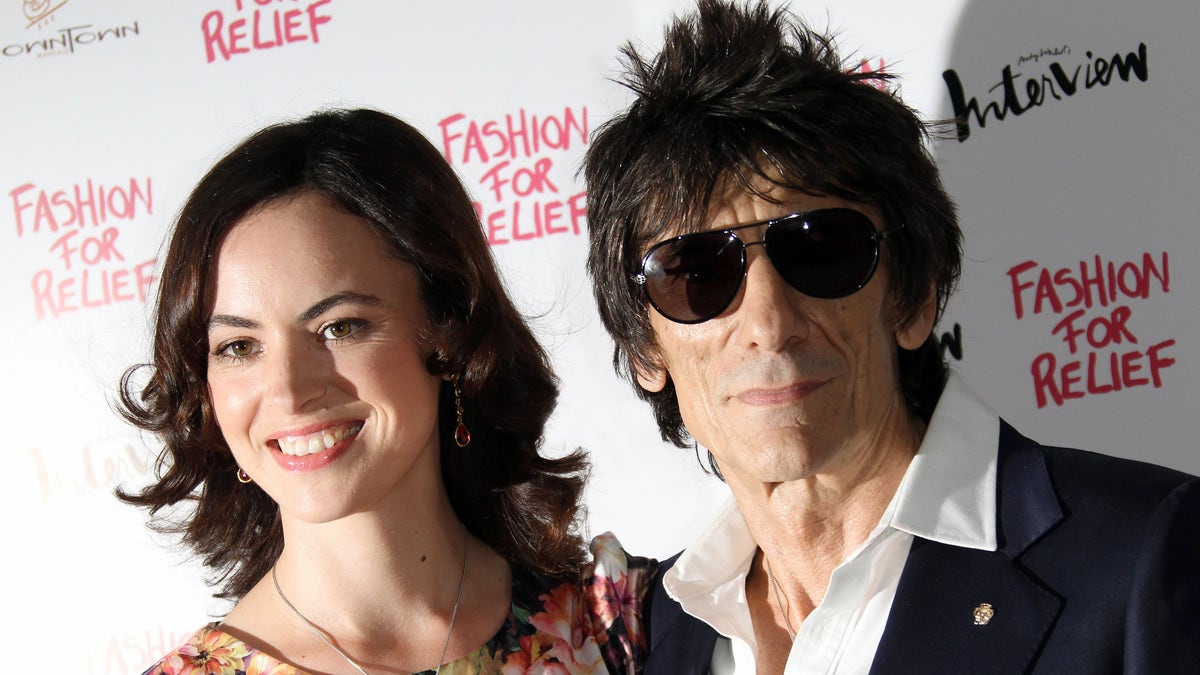 Ronnie wood wife ap