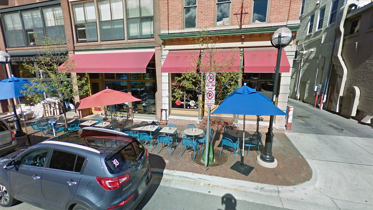 cafe zola google street view