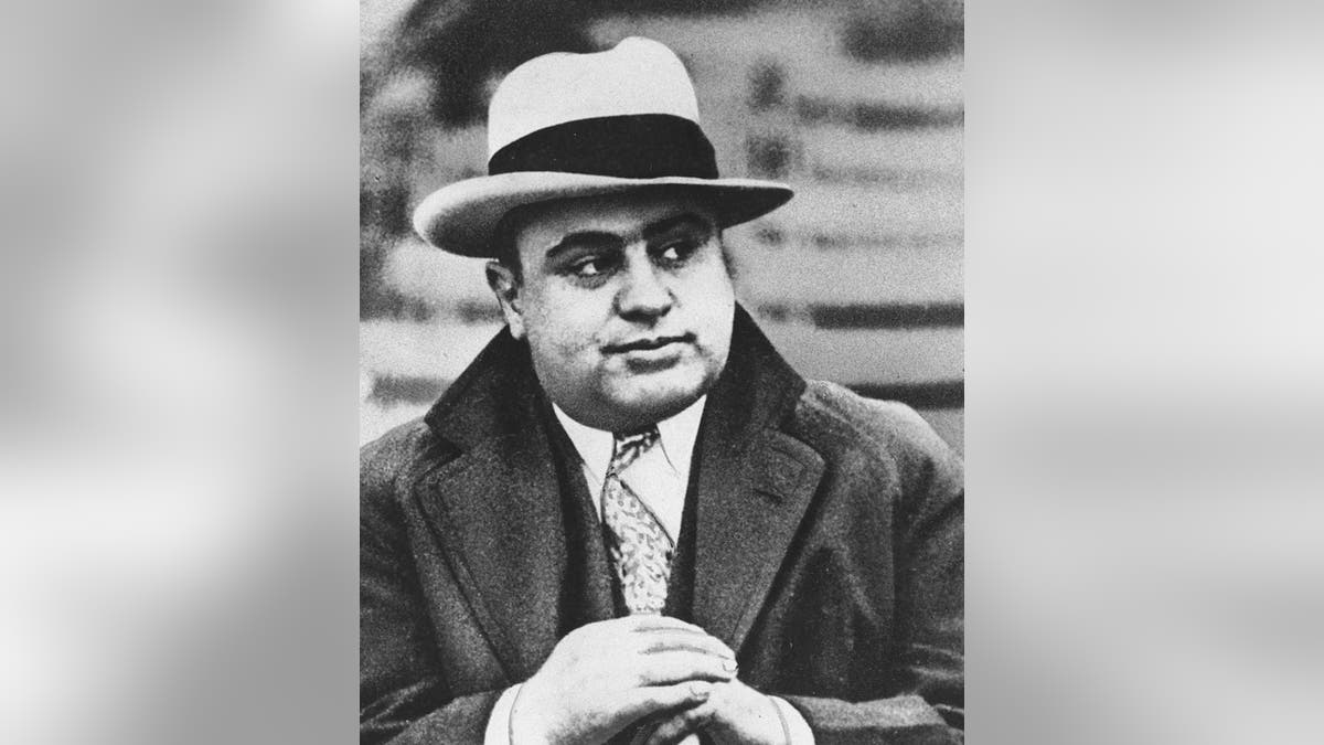 capone