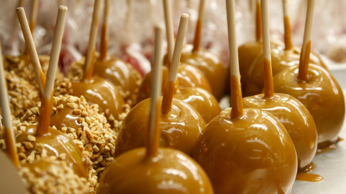 Caramel apples