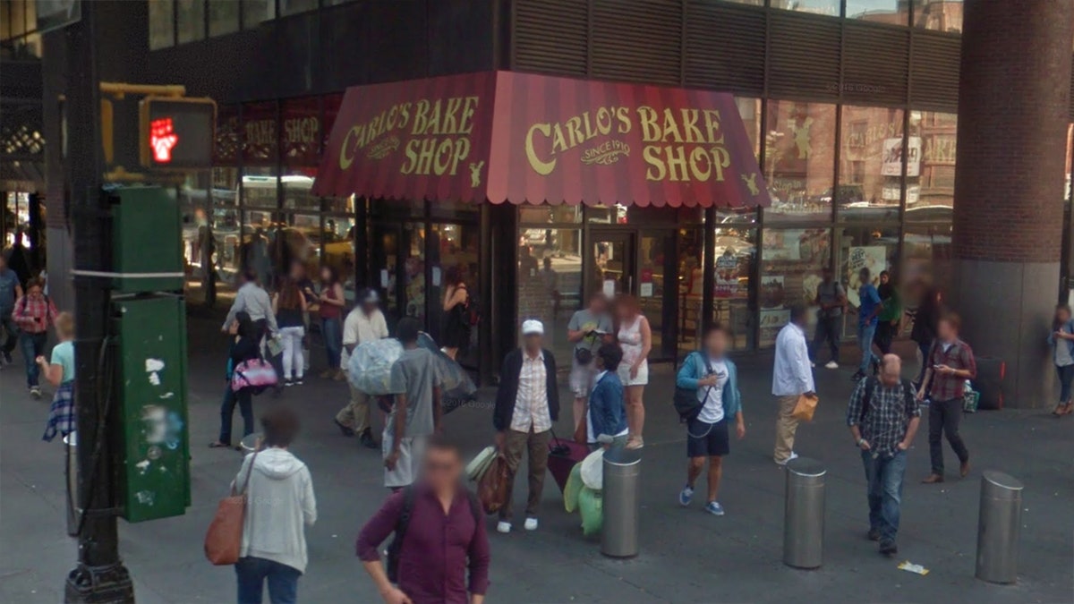 carlo's bake shop nyc street view