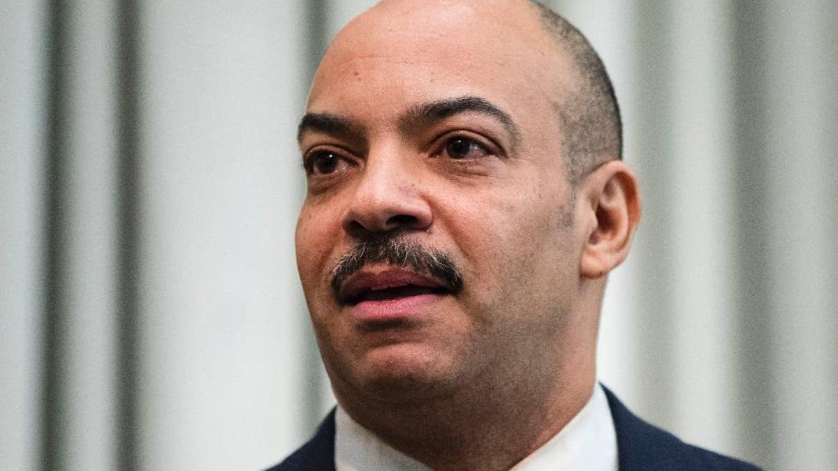 FBI memperluas dakwaan terhadap jaksa penuntut utama Philadelphia