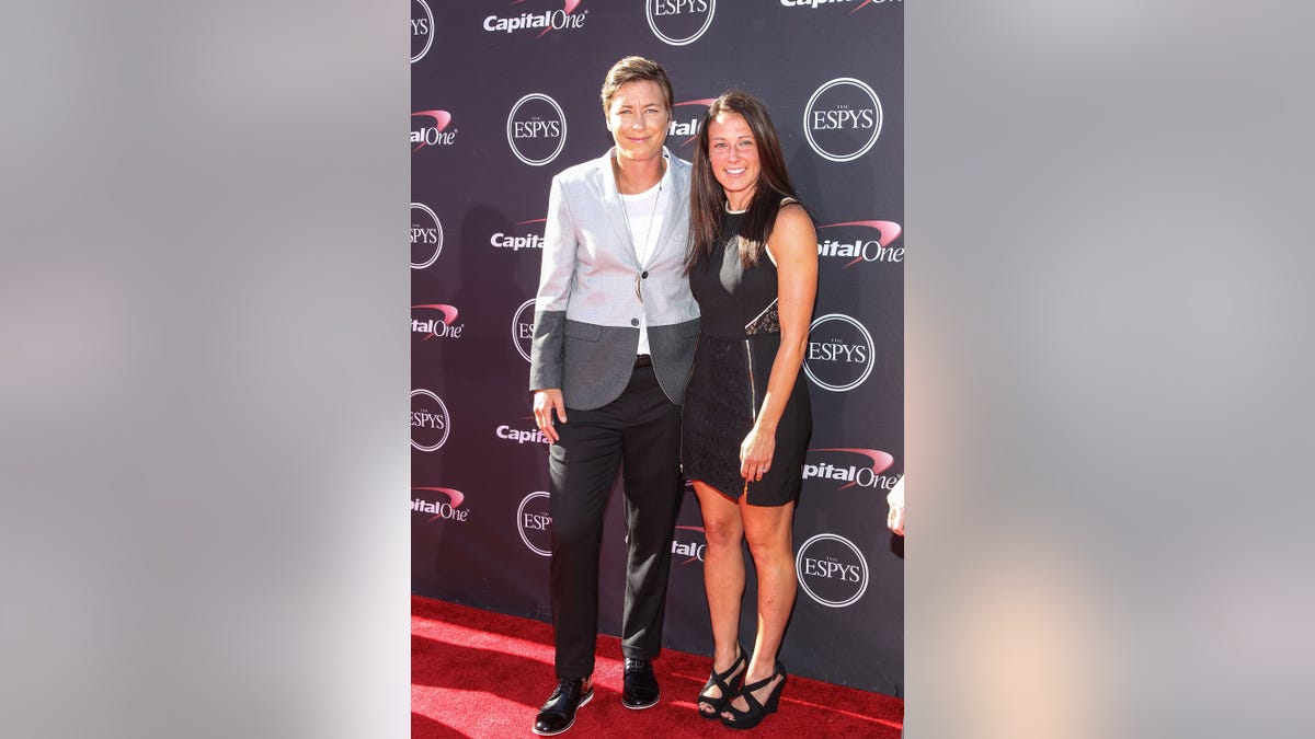 US Wambach Marriage Soccer