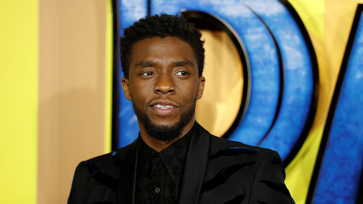 Actor Chadwick Boseman arrives at the premiere of the new Marvel superhero film 'Black Panther' in London, Britain February 8, 2018. REUTERS/Peter Nicholls - RC13C3720770