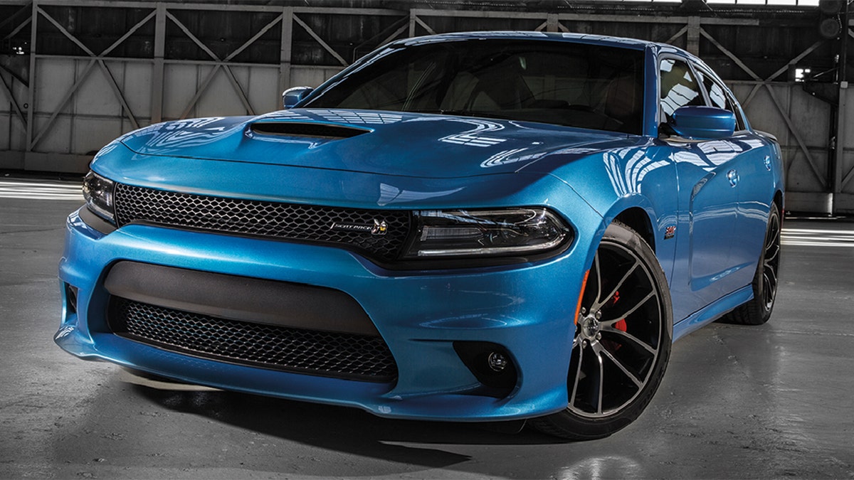 c16e72f3-charger