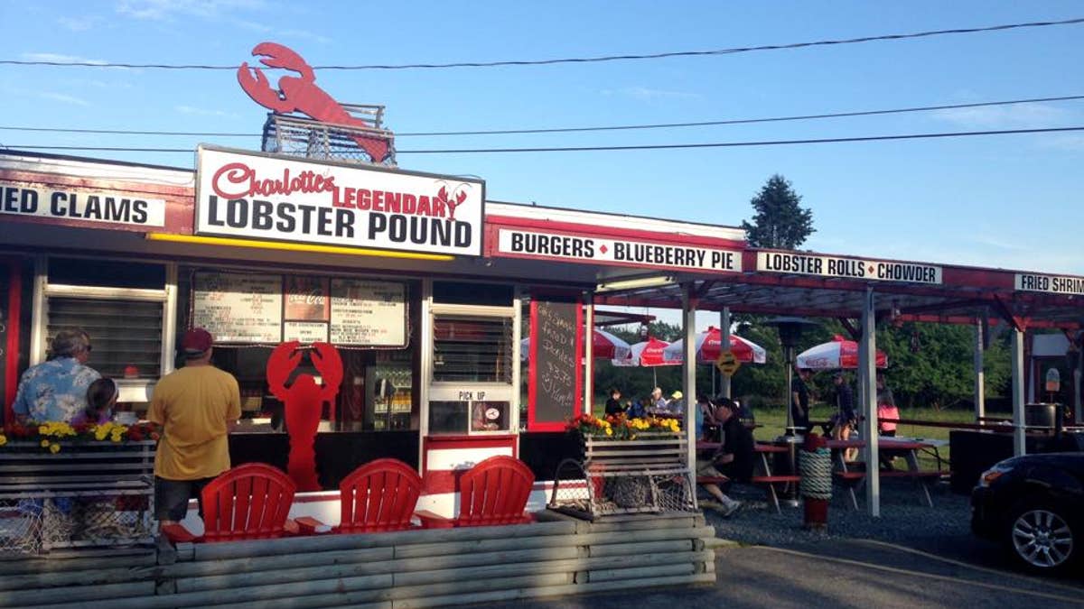 Charlotte's Legendary Lobster Pound, Facebook