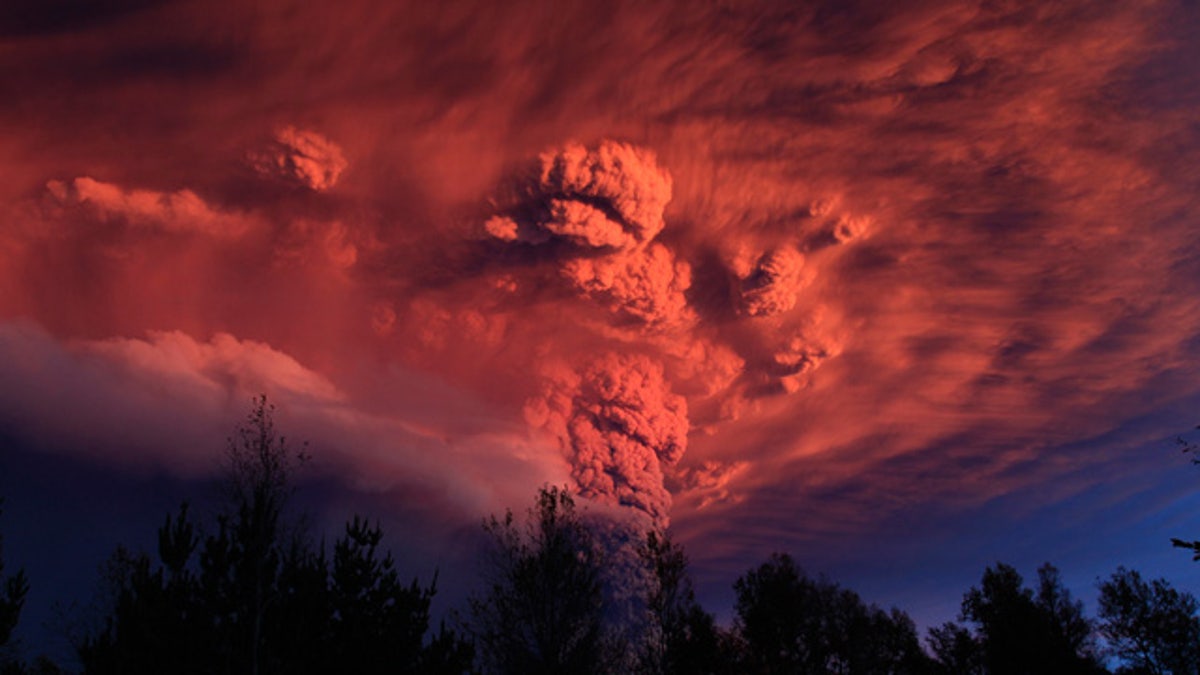 5f60d9b5-CHILE-VOLCANO/PUYEHUE