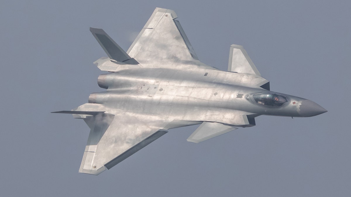 b1e4cf31-china stealth fighter