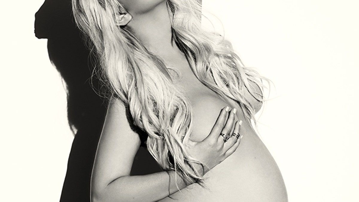Oh Mamma! Christina Aguilera Poses Nude With Big Pregnant Belly Fox News pic