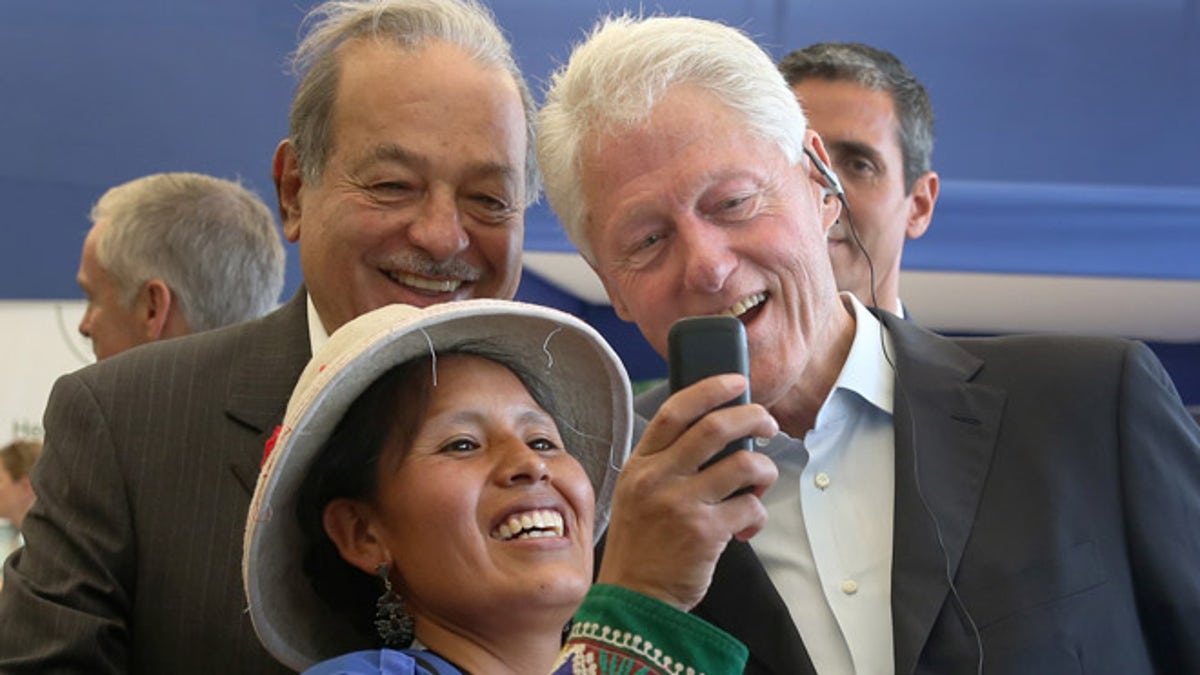 APTOPIX Peru Clinton