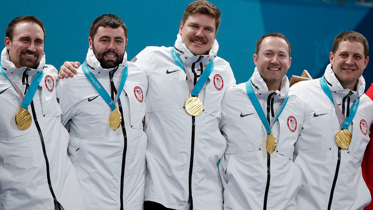 CURLING GOLD