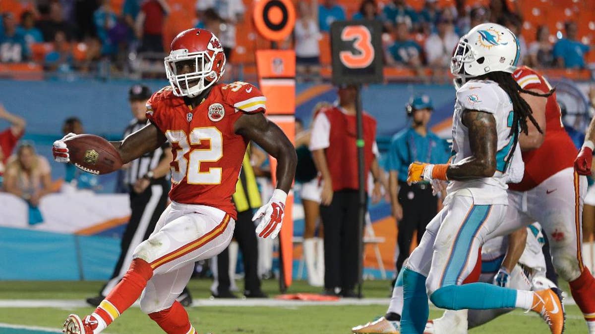 Dihadapkan dengan prospek start 0-3, Chiefs yang dilanda cedera berharap kemenangan Dolphins membuat mereka berada di jalur yang benar